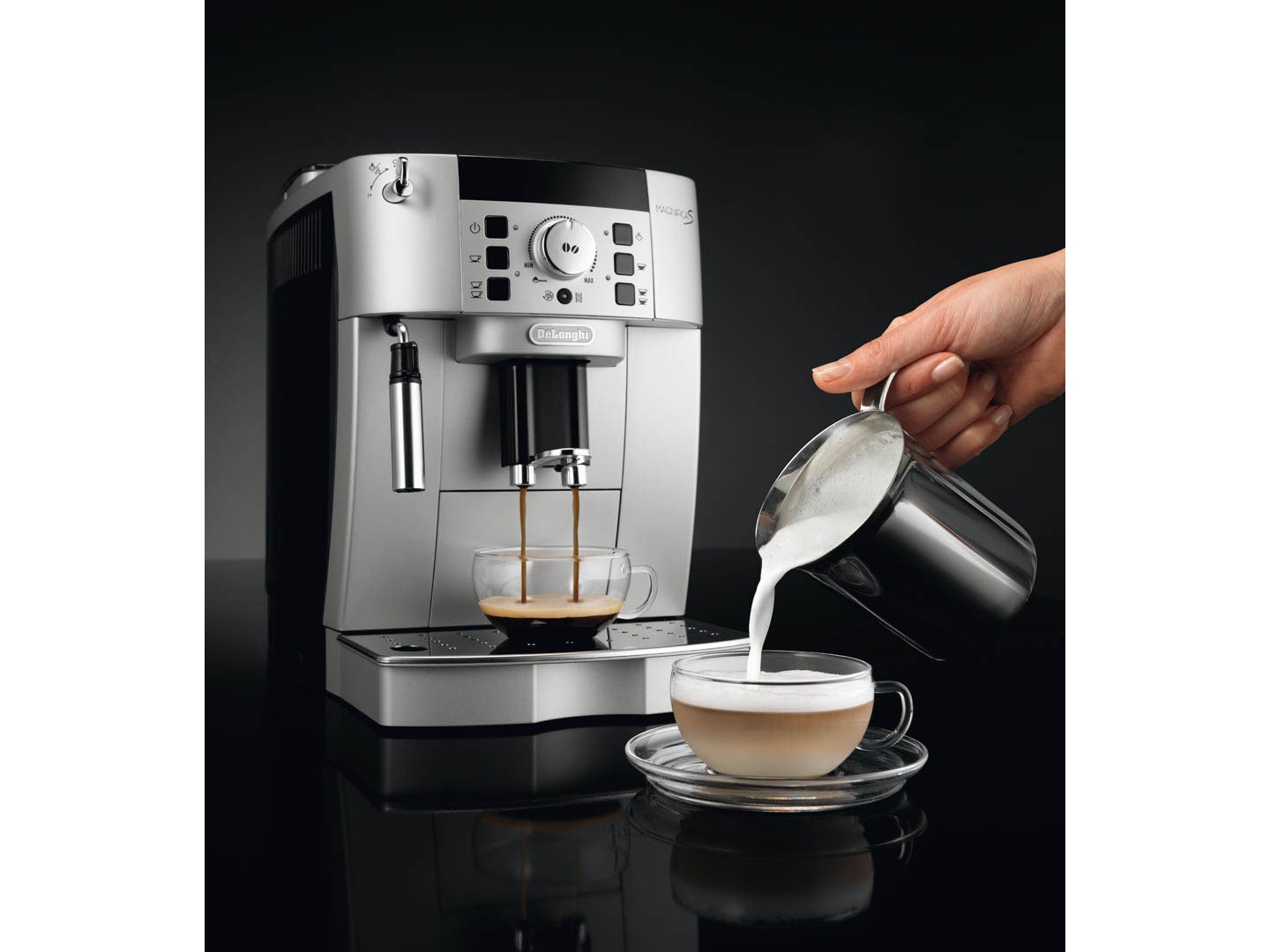 DeLonghi ECAM 22.110 B