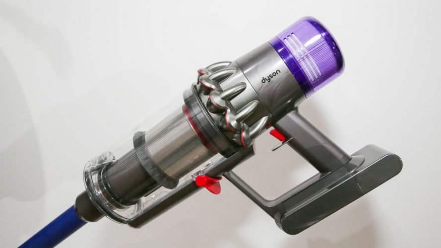 Dyson V11