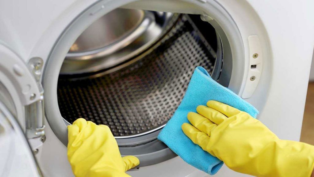Como limpiar una lavadora que huele mal