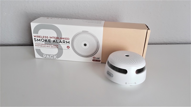 X-Sense Smoke Alarm XS01-WR