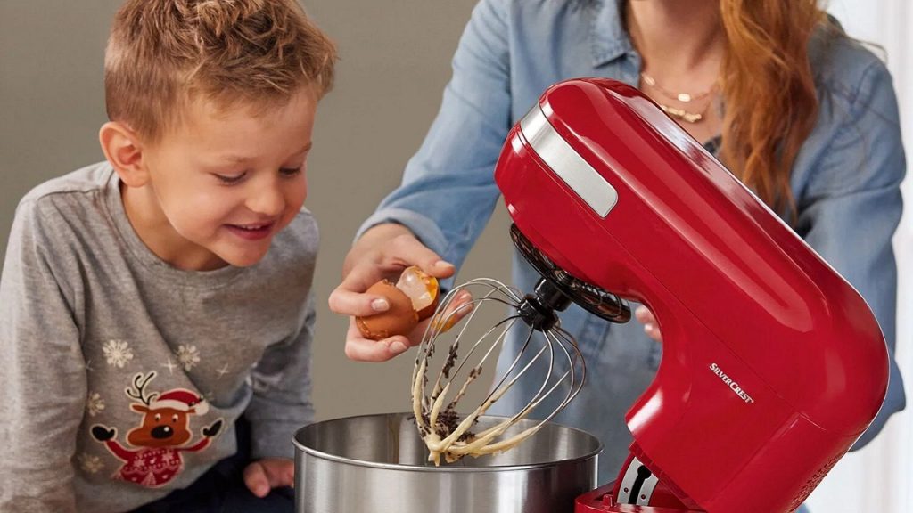 Robot de cocina rojo de Lidl