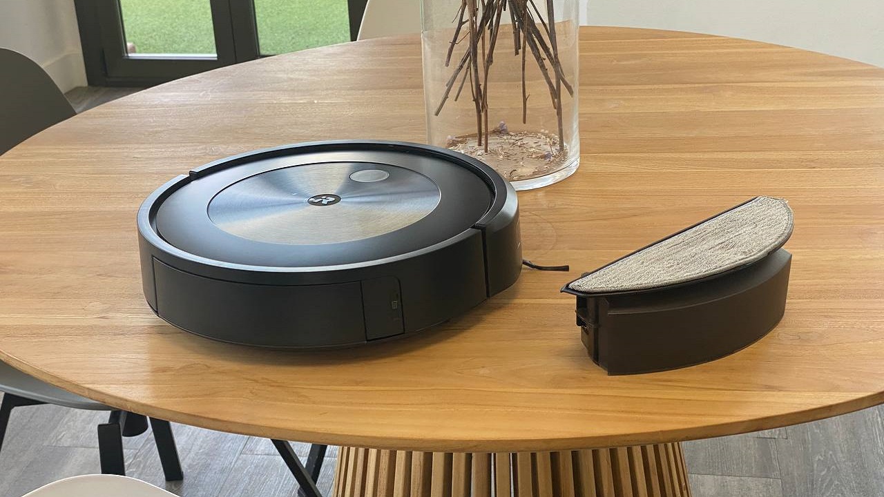 irobot roomba j9+