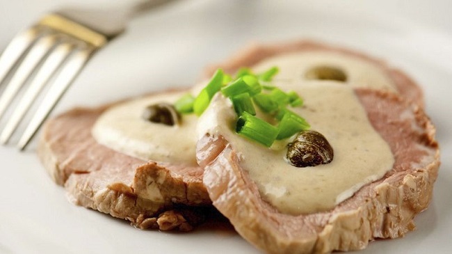 Vitel toné sirve como una gran primera entrada de la cena navideña Vitel toné