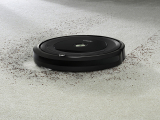 Roomba 696, un robot eficiente, que limpia bien y es práctico